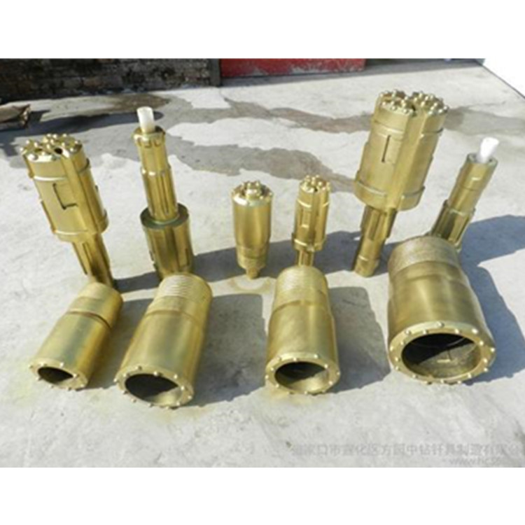 潜孔钻机操作中应注意的事项