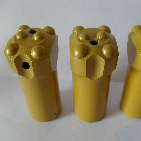 潜孔钻机：浅谈新型潜孔钻：结构原理：